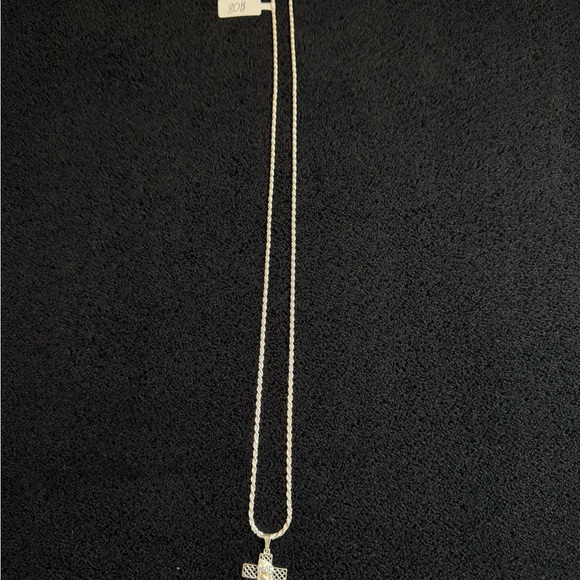 Elegant Silver Cross Pendant Necklace Silver 925 - Picture 3 of 3